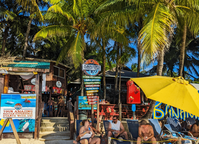 Bananarama resort on West Bay Beach, Roatan
