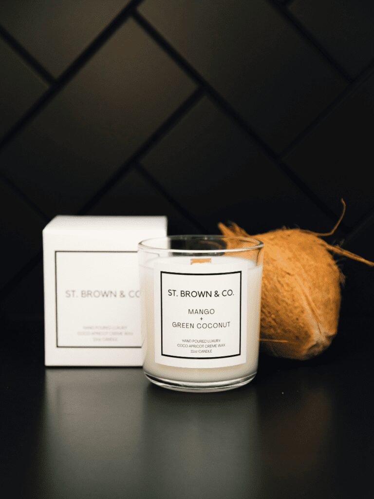 Tropical Candle: Gifts For Moms Who Love To Travel