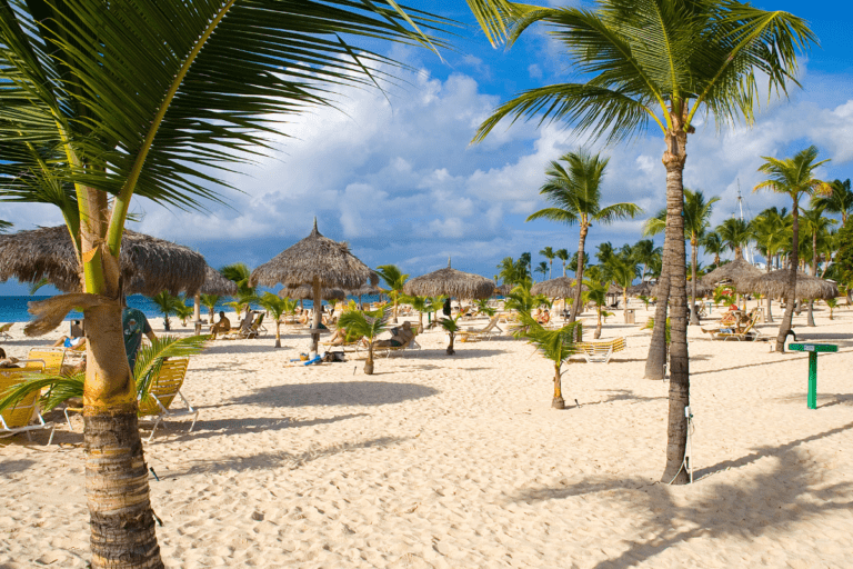 Curacao vs Aruba for white sand beaches