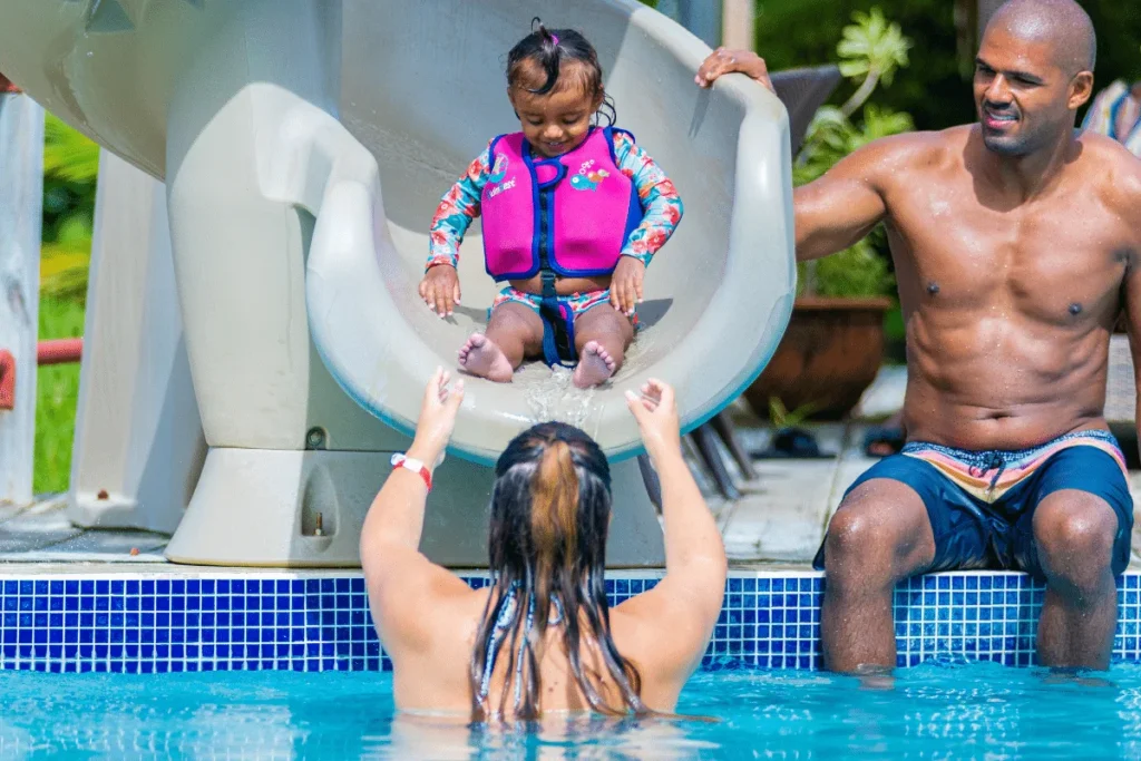 Infographic highlighting why Grenada is one of the best Caribbean islands for families.