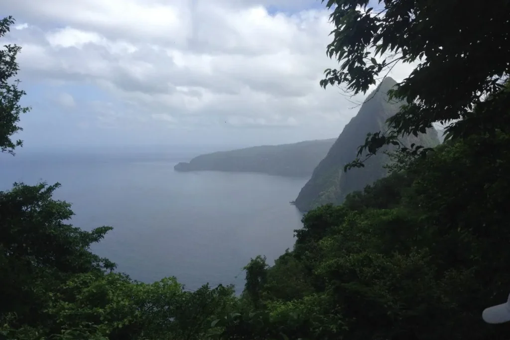 Infographic highlighting why Saint Lucia is one of the best Caribbean islands for families.