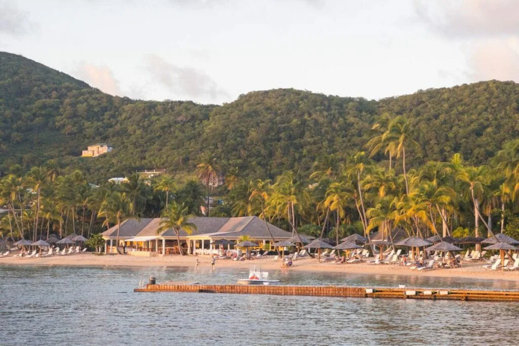 Infographic highlighting why Antigua is one of the best Caribbean islands with kids.