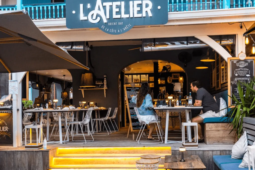 Family-friendly dining at L'Atelier - Saint Martin