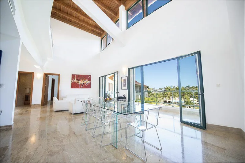 Presidential suite (main building)