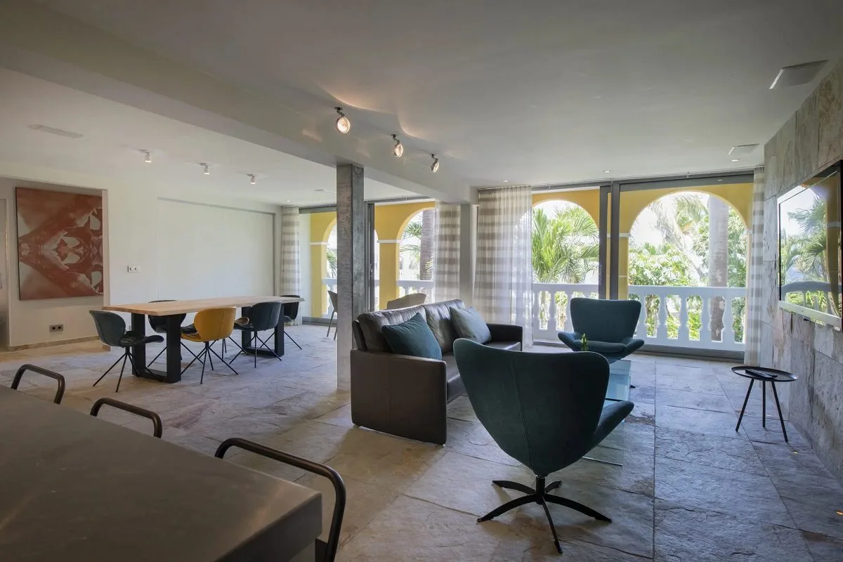 Nic Møller 3-Bedroom Suite