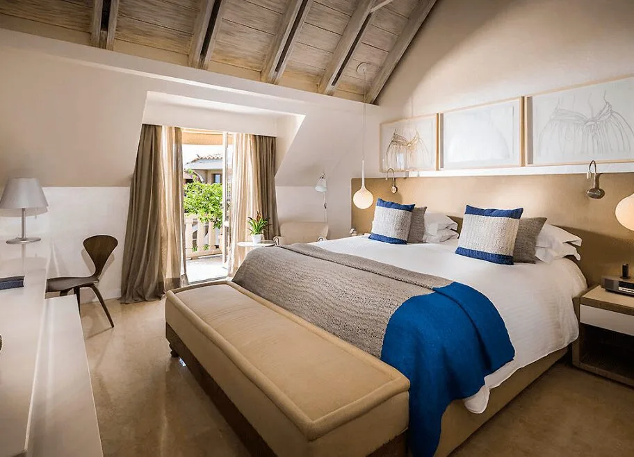 Deluxe Room (Adjoining Rooms)