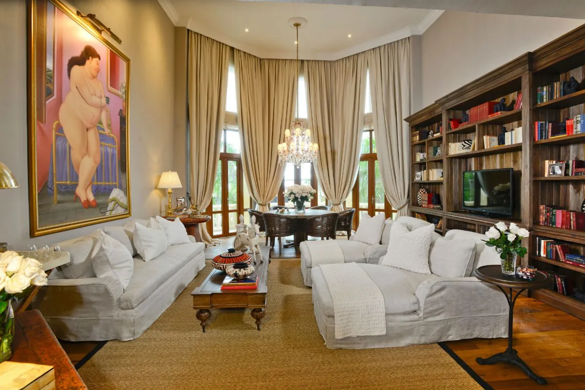 Presidential Suite Botero