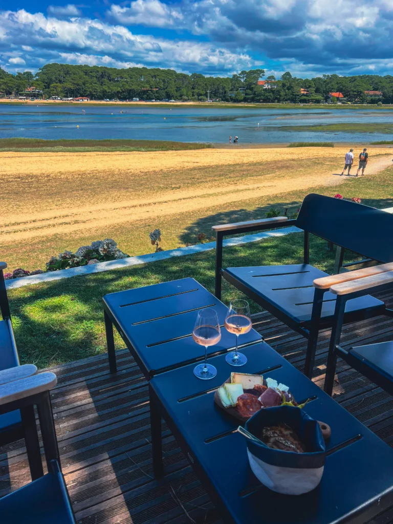 Family friendly grounds at Les Hortensias du Lac, France