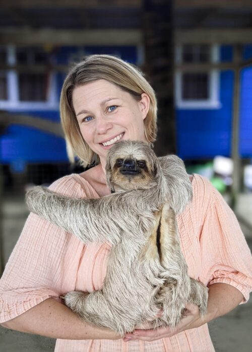 2-PXL_20220211_153018776 Daniel Johnson's Monkey & Sloth Hangout, Roatan Destination Guide